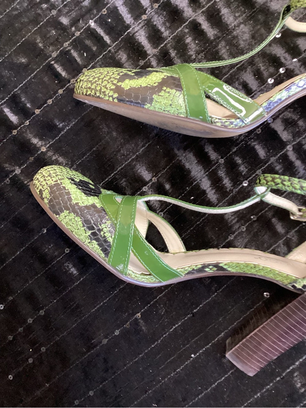 Vintage Franco Sarto Green Snake-Print T-Strap Heels 8M - Picture 8 of 14